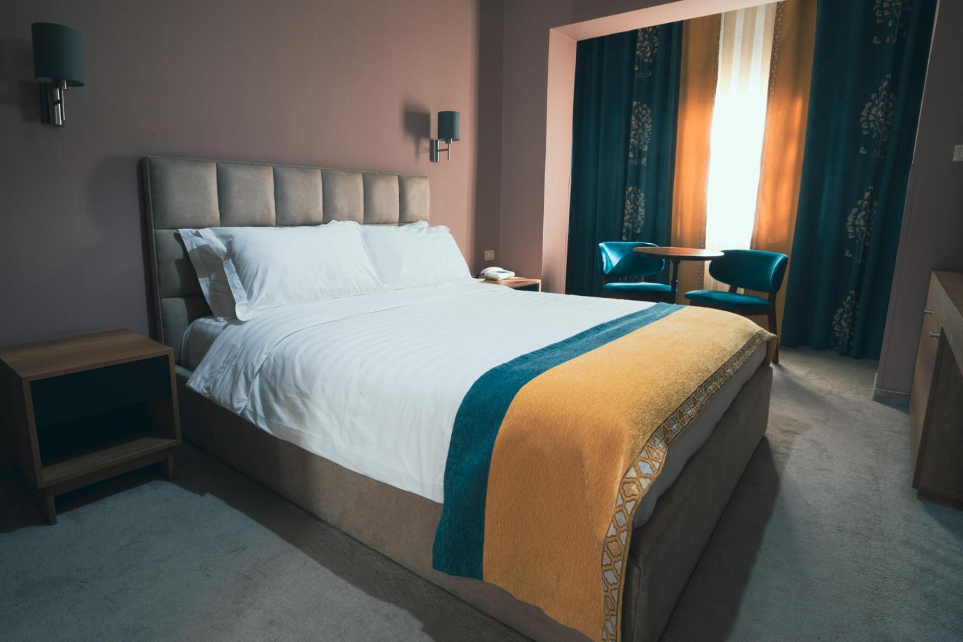 Hotel Eder Tirana Extérieur photo